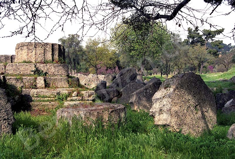 Zeusz templomának maradványai Olümpiában.
