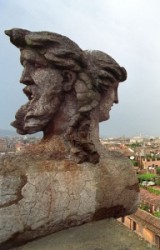 Janus fej Borromini loggáján. ( Palazzo Falconieri)